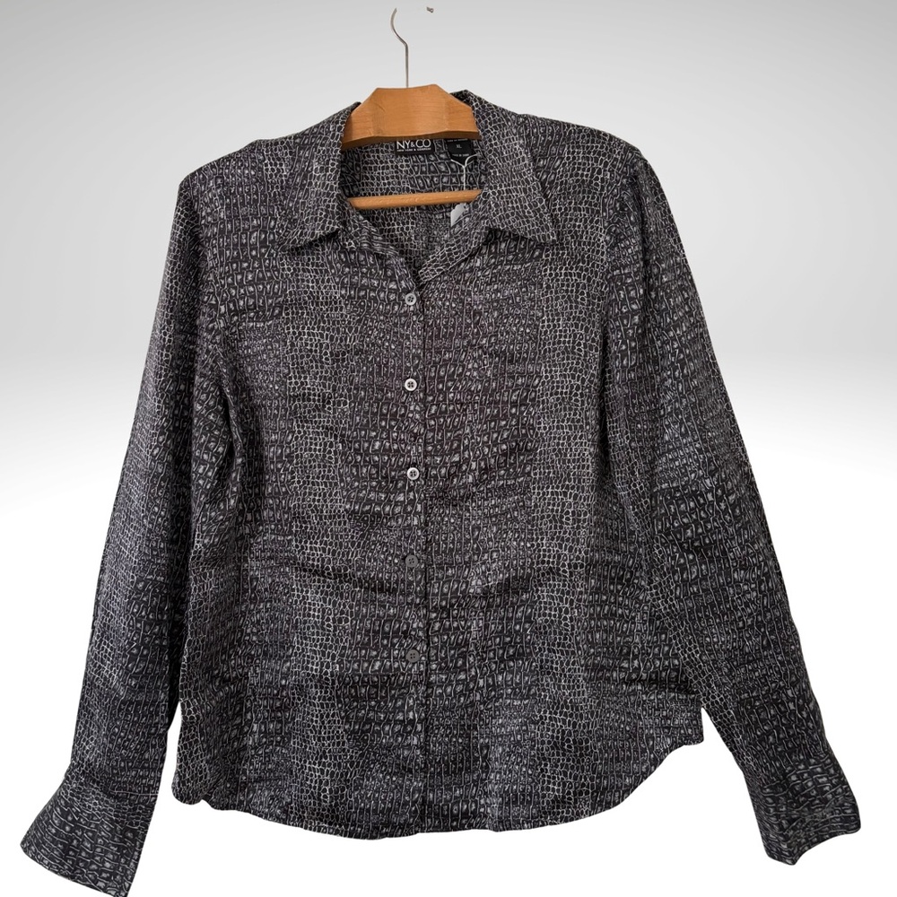 New York & Company Black and White Silk Blouse